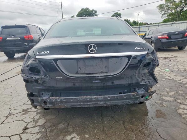 2018 MERCEDES-BENZ C C300d-4M