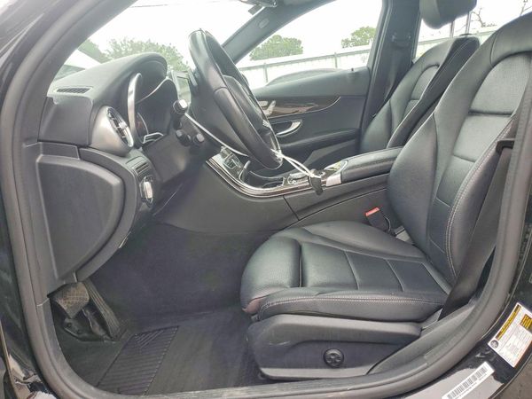 2018 MERCEDES-BENZ C C300d-4M