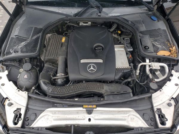 2018 MERCEDES-BENZ C C300d-4M