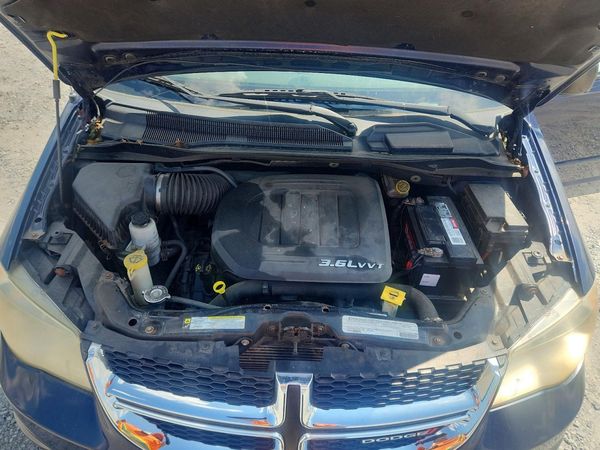 2012 DODGE GRAND CARAVAN SE