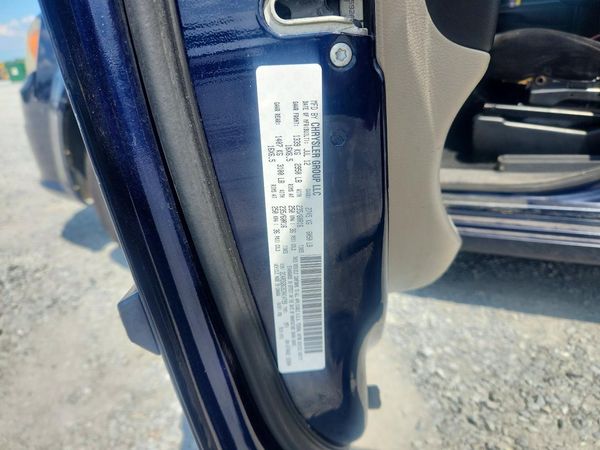 2012 DODGE GRAND CARAVAN SE