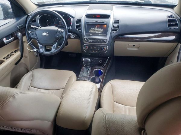 2015 KIA SORENTO GLS