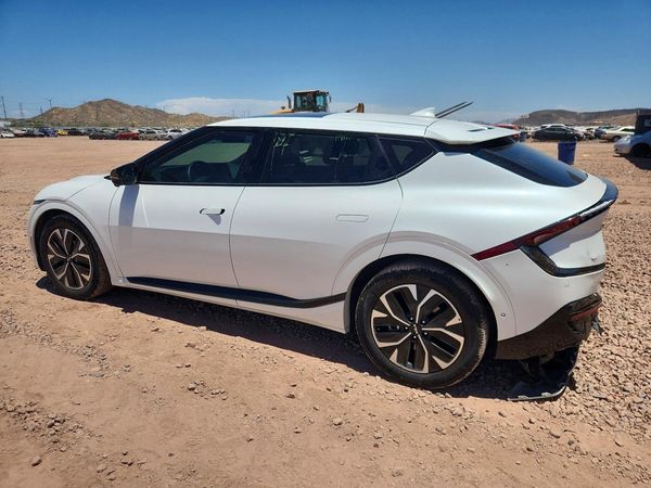 2023 KIA EV6