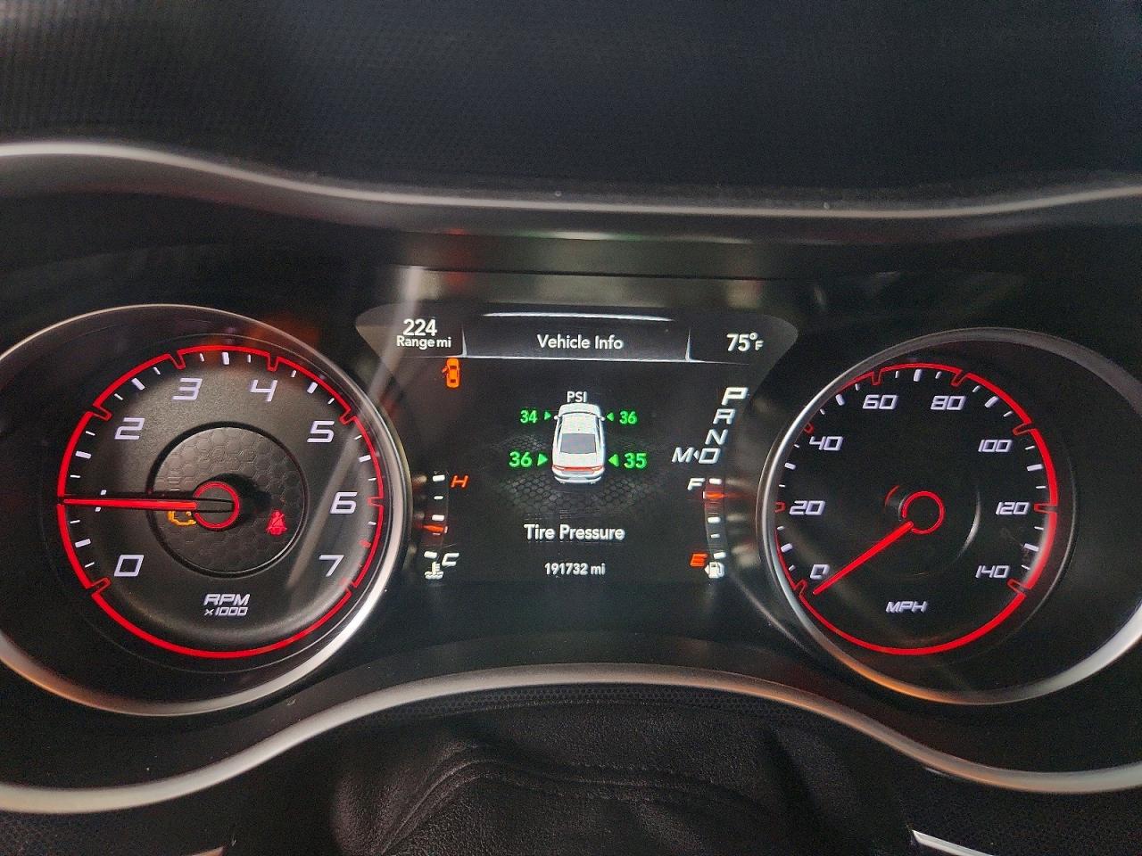 2016 DODGE CHARGER SXT
