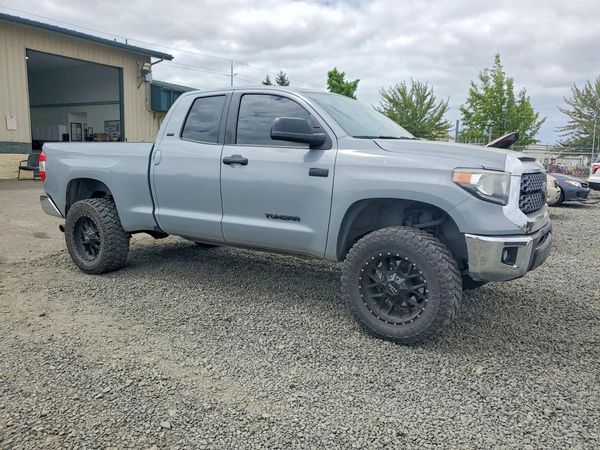 2020 TOYOTA TUNDRA SR5 Grade