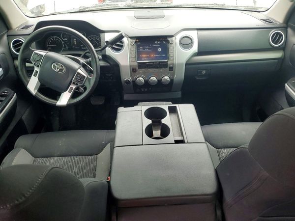 2020 TOYOTA TUNDRA SR5 Grade