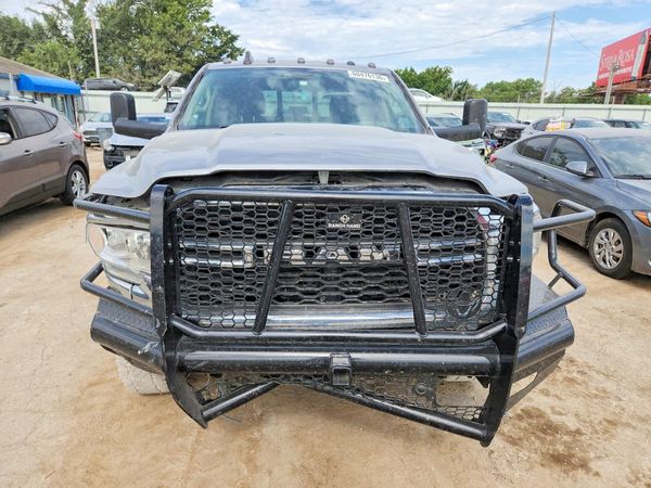 2019 RAM 3500
