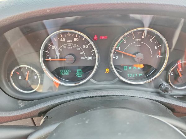 2017 JEEP WRANGLER UNLIMITED SAHARA 4X4