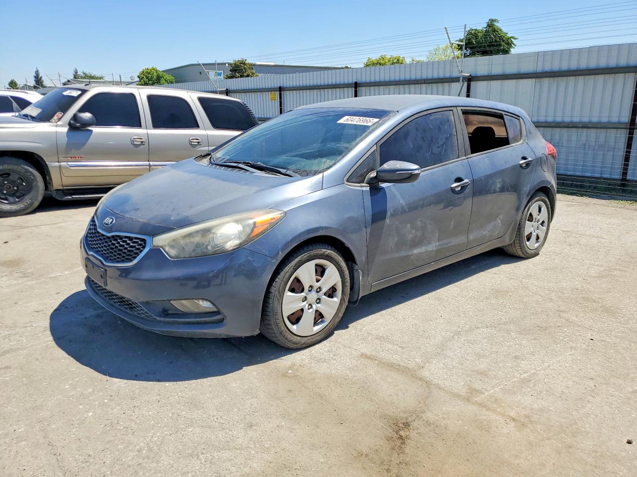 2016 KIA FORTE GL (Middle-Low Grade)