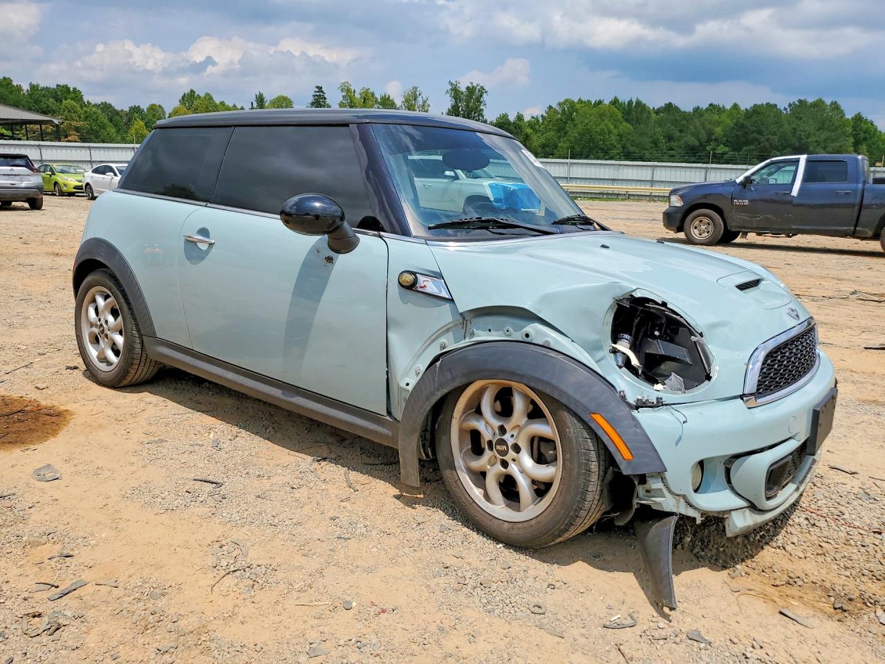2012 MINI COOPER