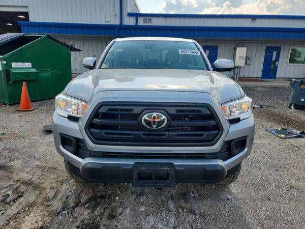 2019 TOYOTA TACOMA SR5
