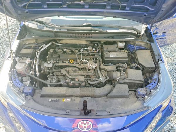 2021 TOYOTA COROLLA SE, CVT