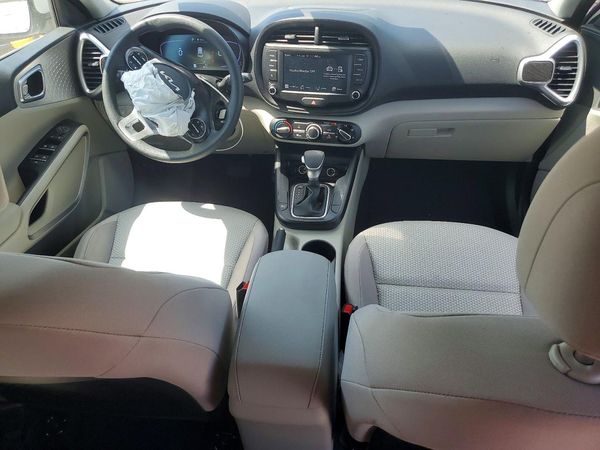 2025 KIA SOUL LX, S