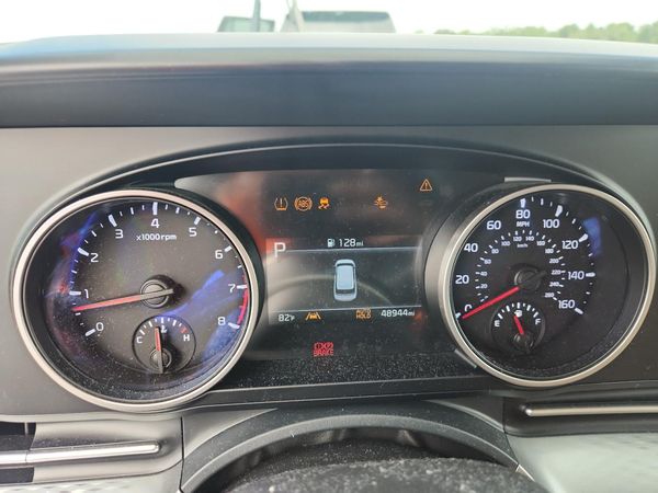 2022 KIA CARNIVAL LX, LX Seat Package