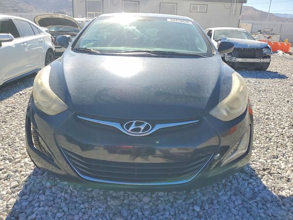 2015 HYUNDAI ELANTRA GLS(Middle)
