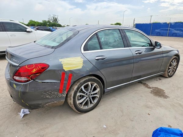2017 MERCEDES-BENZ C C300-4M