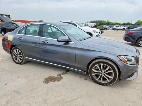2017 MERCEDES-BENZ C C300-4M