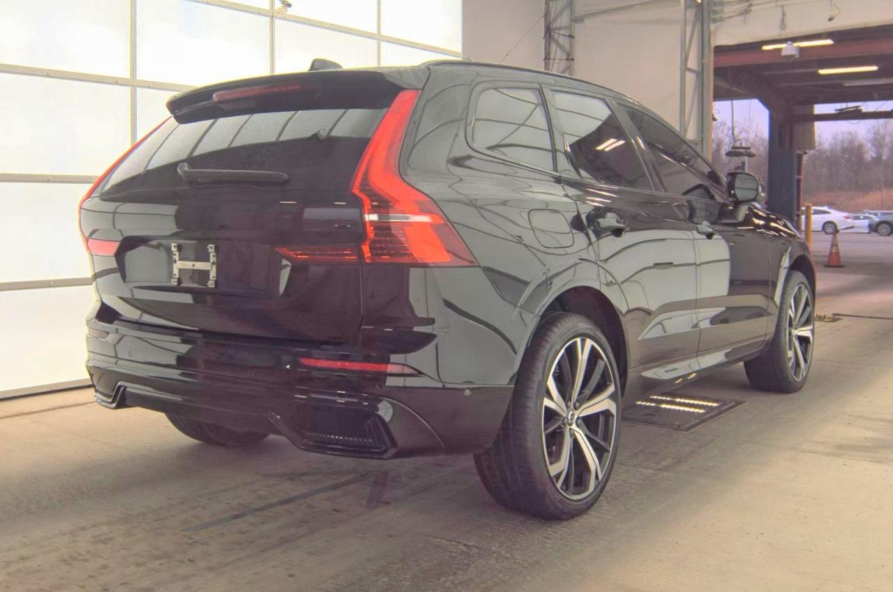 2024 VOLVO XC60