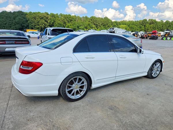 2014 MERCEDES-BENZ C C250