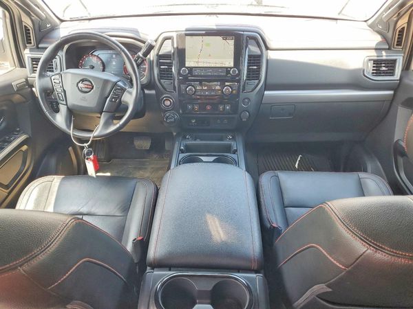 2021 NISSAN TITAN Crew Cab