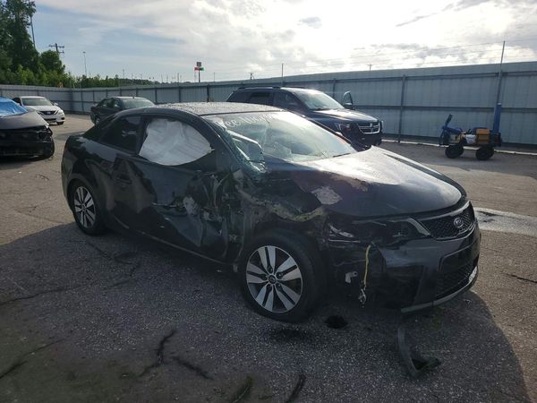 2013 KIA FORTE EX