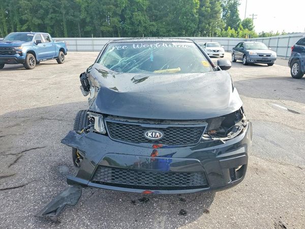 2013 KIA FORTE EX