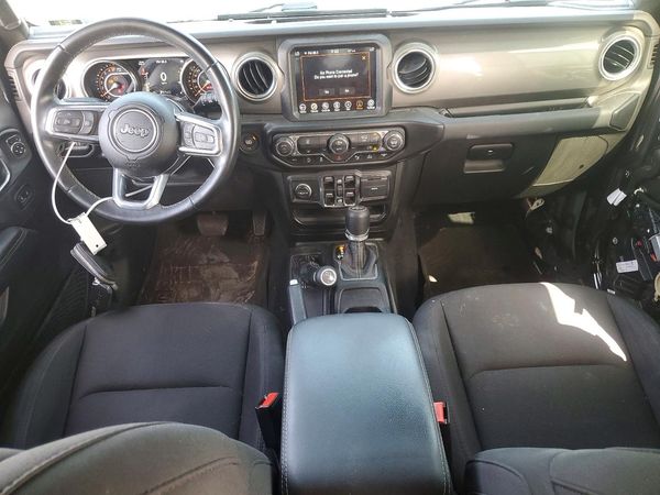 2022 JEEP WRANGLER UNLIMITED Unlimited Sahara