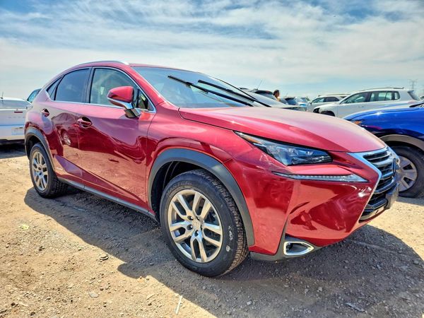 2016 LEXUS NX 300h Luxury