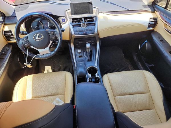 2016 LEXUS NX 300h Luxury