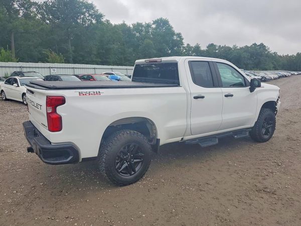 2019 CHEVROLET SILVERADO Trail Boss Custom