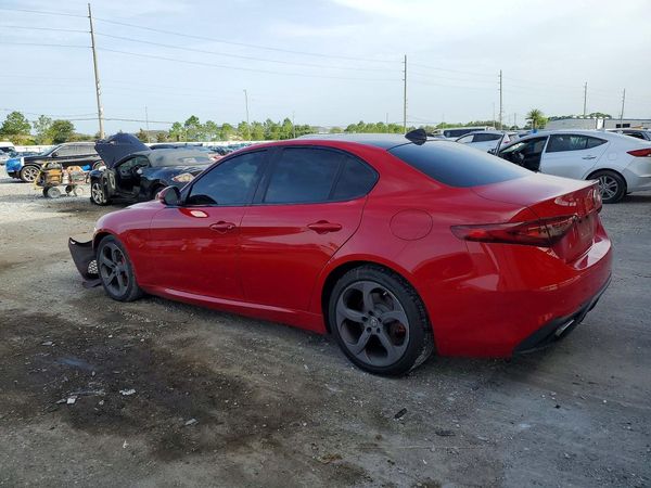 2019 ALFA ROMEO GIULIA RWD