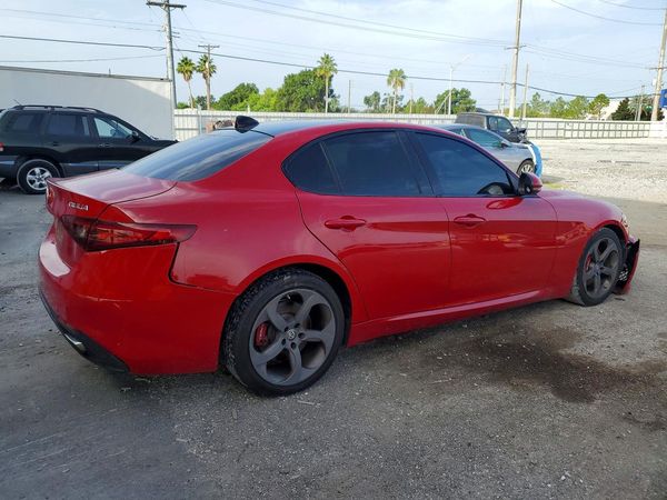 2019 ALFA ROMEO GIULIA RWD