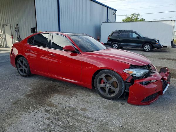 2019 ALFA ROMEO GIULIA RWD