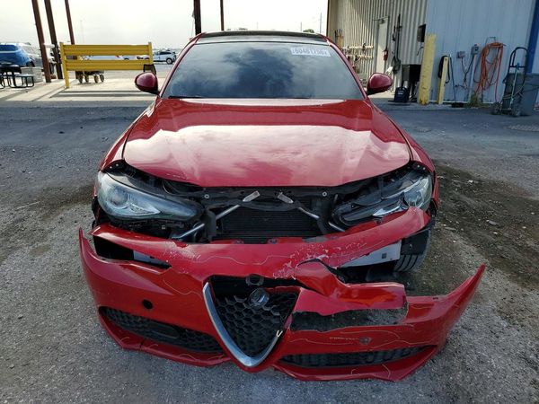2019 ALFA ROMEO GIULIA RWD