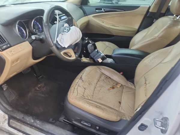 2013 HYUNDAI SONATA