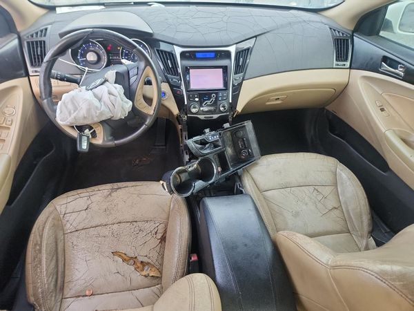 2013 HYUNDAI SONATA