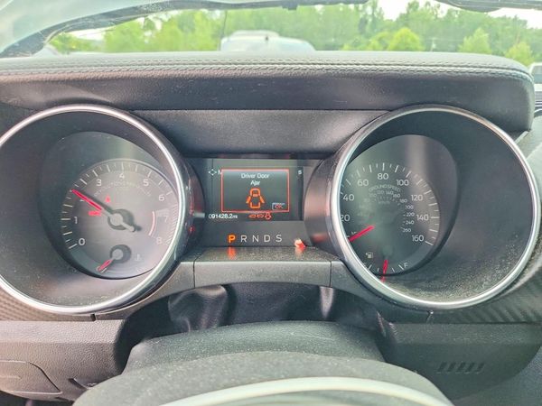 2018 FORD MUSTANG I4 Coupe