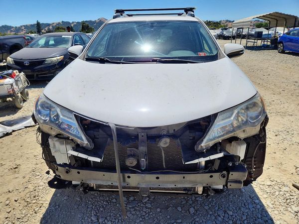 2015 TOYOTA RAV4 XLE (M Grade)