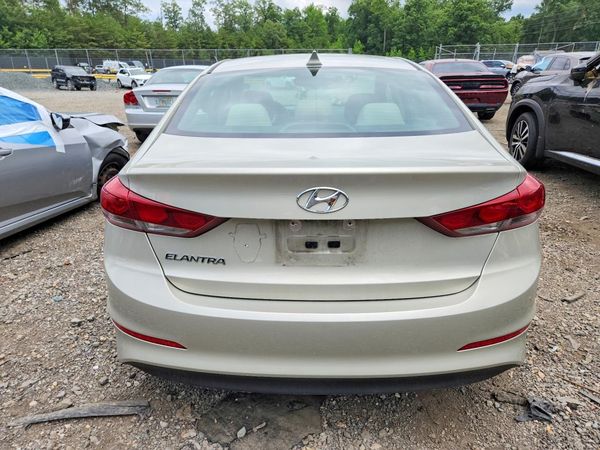 2018 HYUNDAI ELANTRA