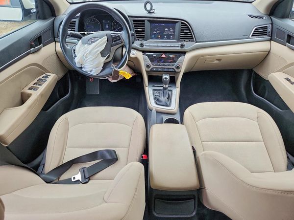 2018 HYUNDAI ELANTRA