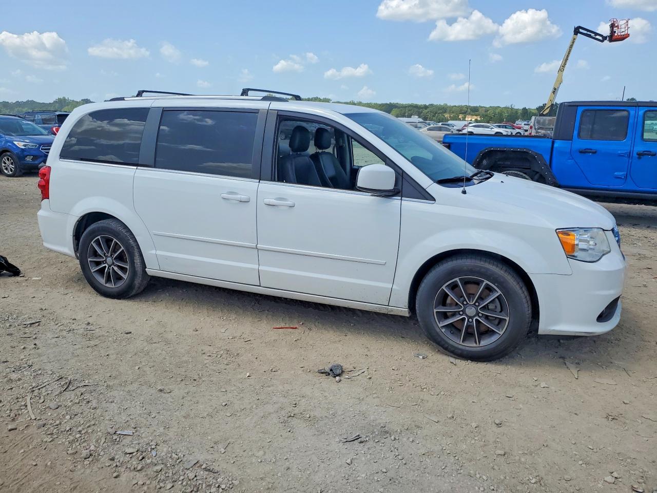 2017 DODGE GRAND CARAVAN SXT