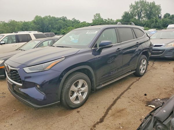 2022 TOYOTA HIGHLANDER