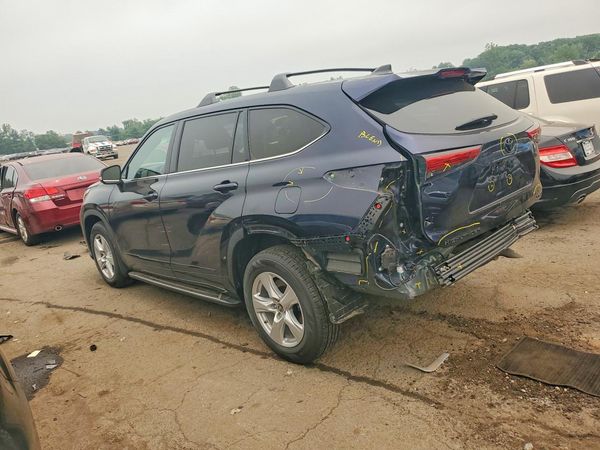 2022 TOYOTA HIGHLANDER