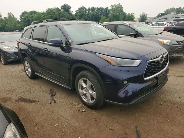 2022 TOYOTA HIGHLANDER