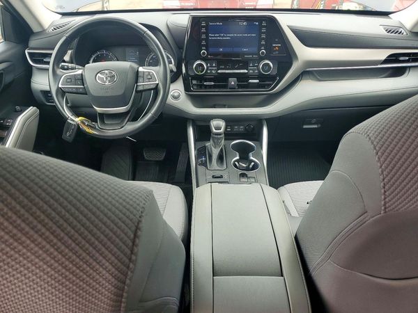 2022 TOYOTA HIGHLANDER