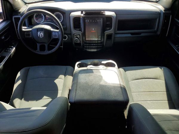 2015 RAM 1500 ST
