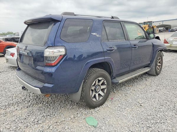 2018 TOYOTA 4RUNNER