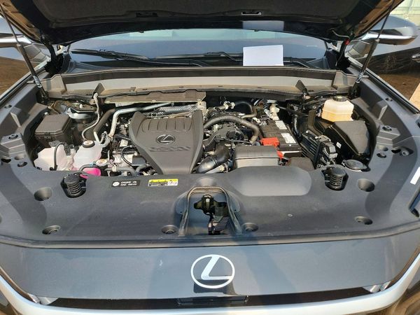 2026 LEXUS TX 350