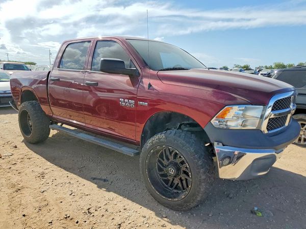 2018 RAM 1500 ST