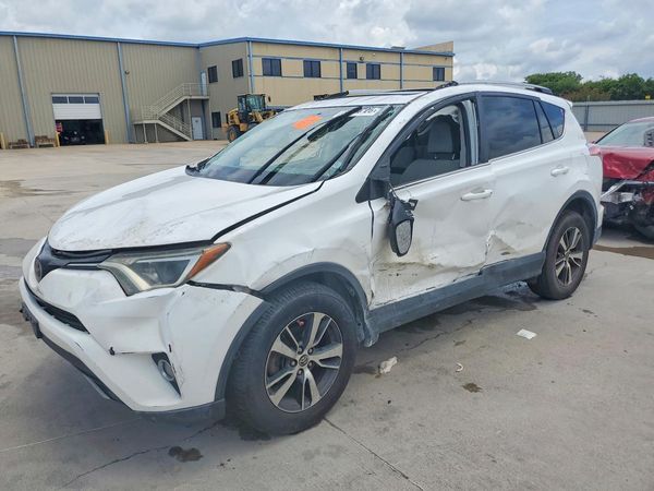 2018 TOYOTA RAV4 Adventure/XLE